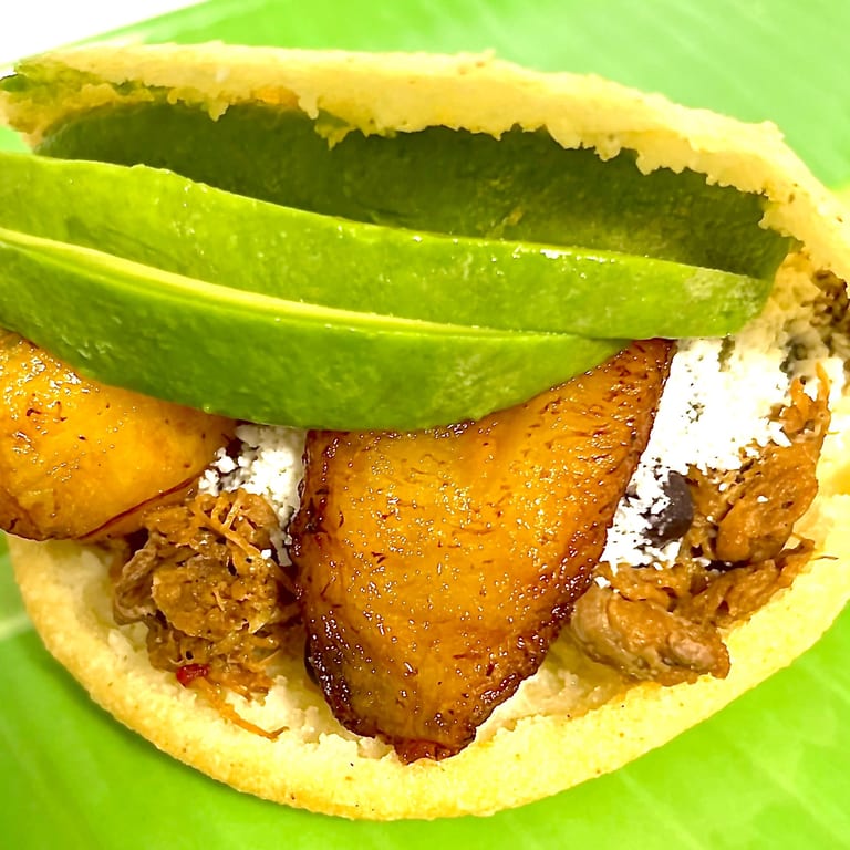 Venezuelan Lunch Specials and Empanadas