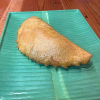 Vegan Pabellon Empanada